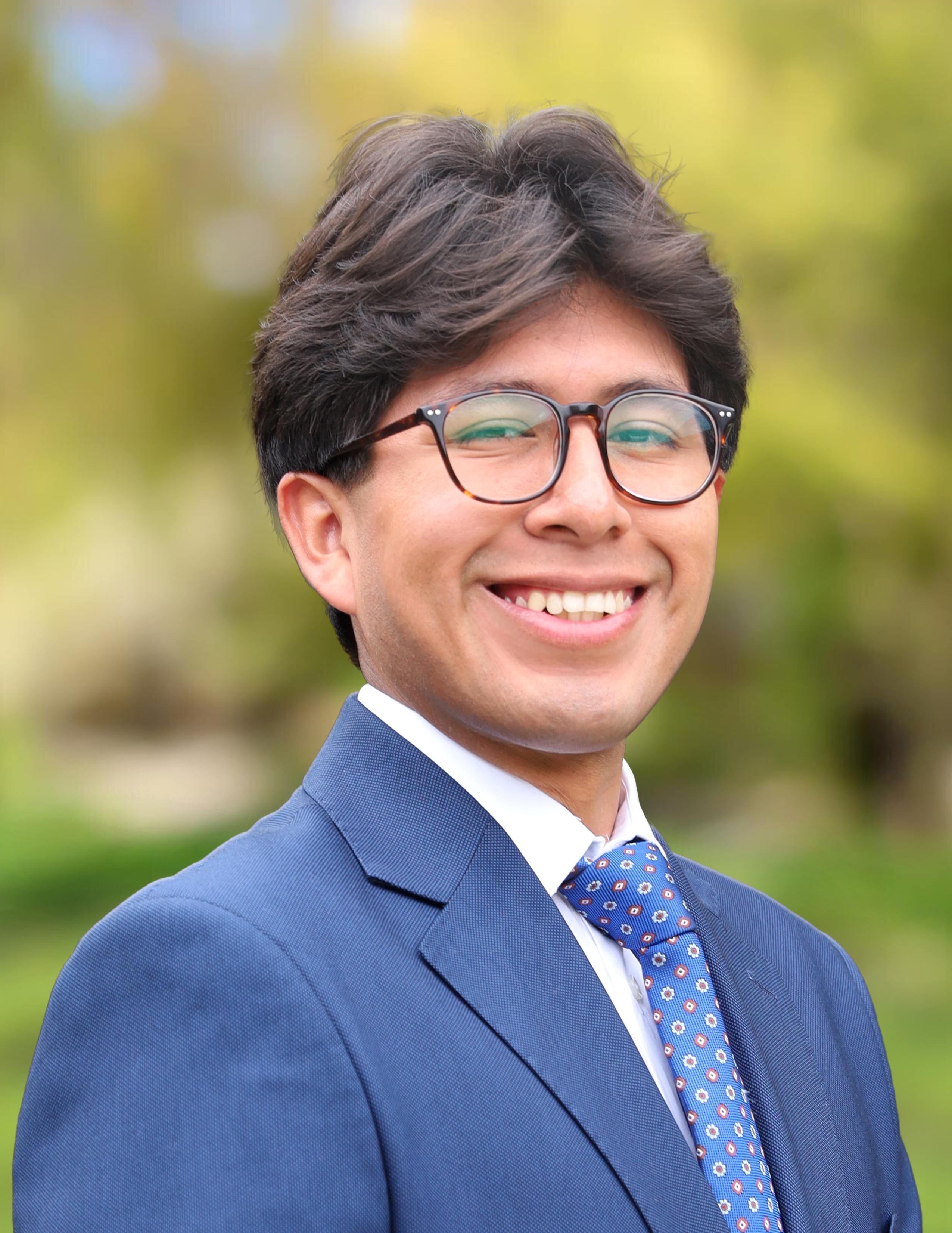 Student Trustee Orlando Vicente Lazo Student Trustee Orlando Vicente Lazo